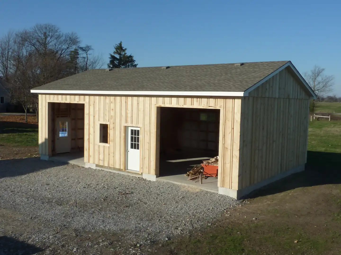 Exterior double car door workshop